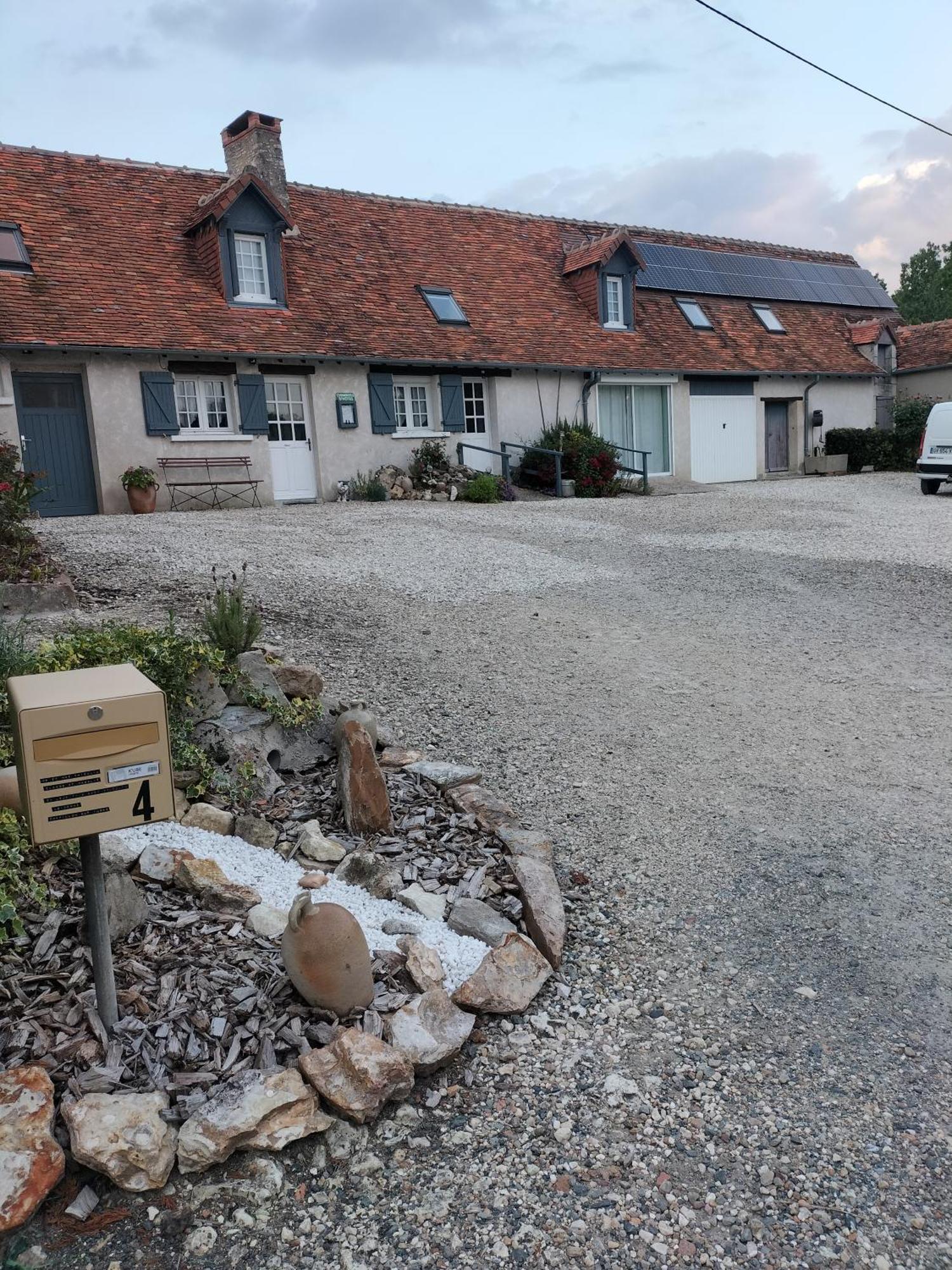 La Ferme Des Bigornes Otel Châtillon-sur-Indre Dış mekan fotoğraf